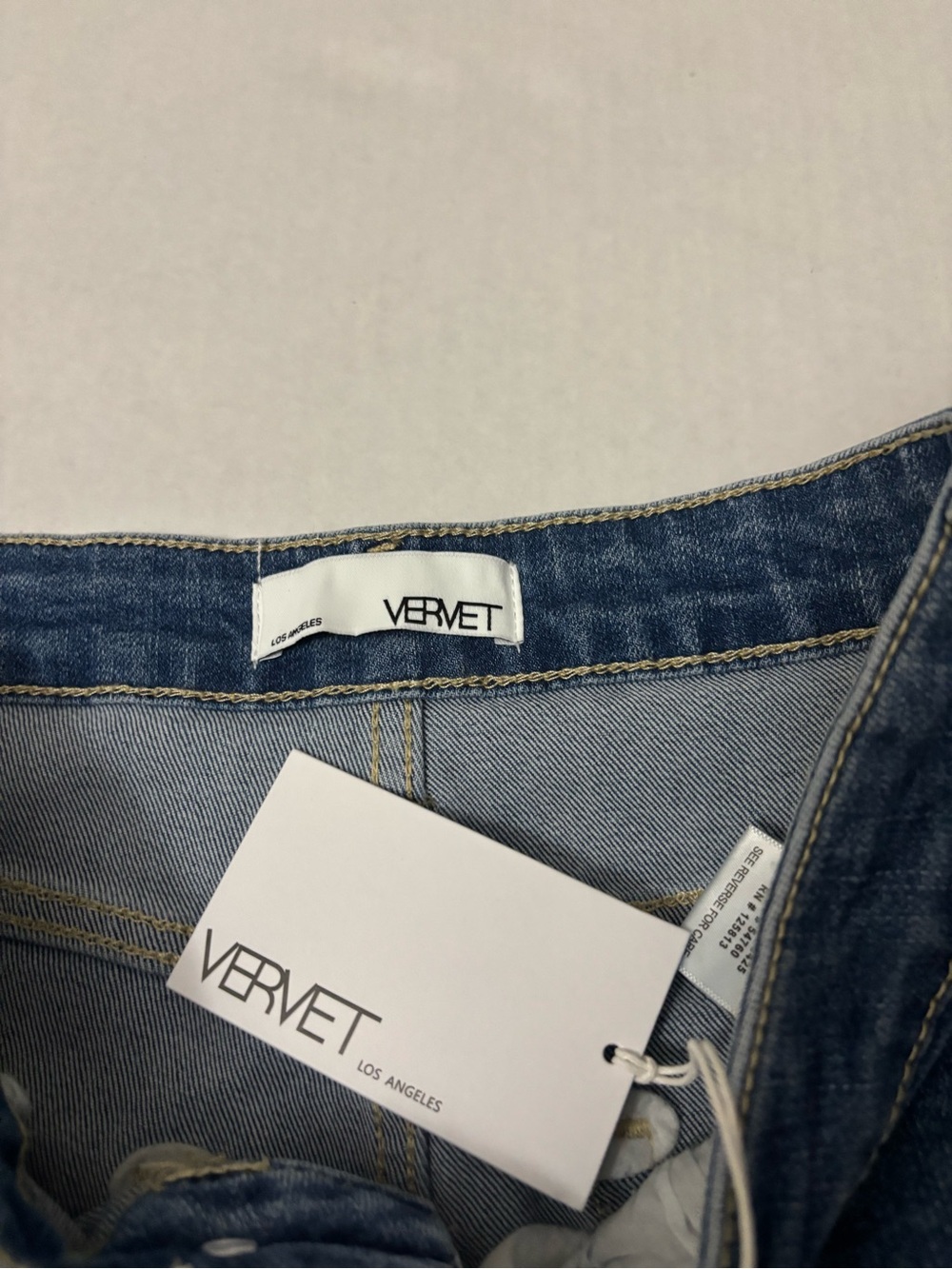 Vervet HIGH RISE LOOSE FIT JEANS Size 29 inseam 32.5 - Picture 7 of 10